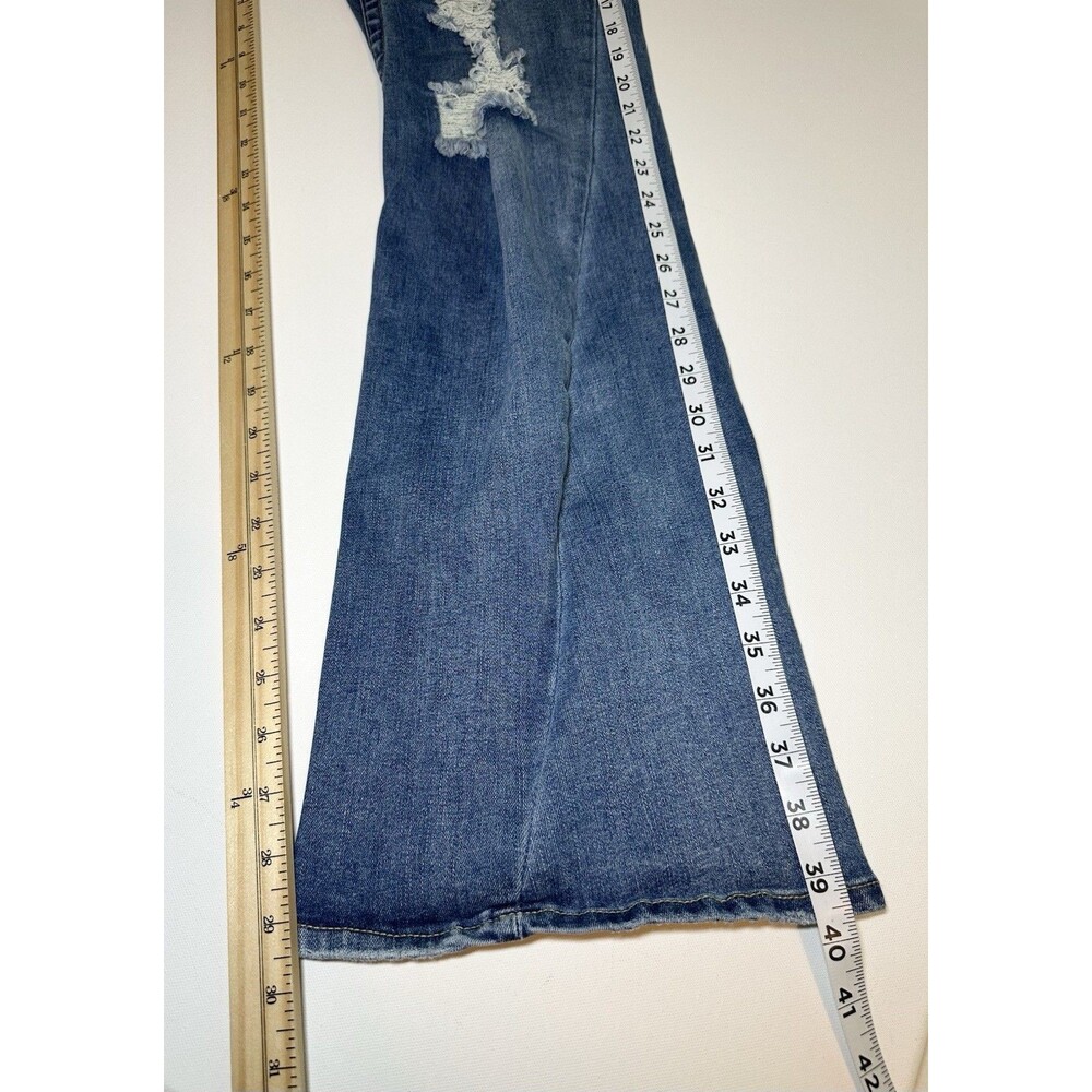 *SOLD OUT* TRUE RELIGION Joey Low Rise Flare Distressed Jeans‎ Women's 31 - Picture 14 of 16